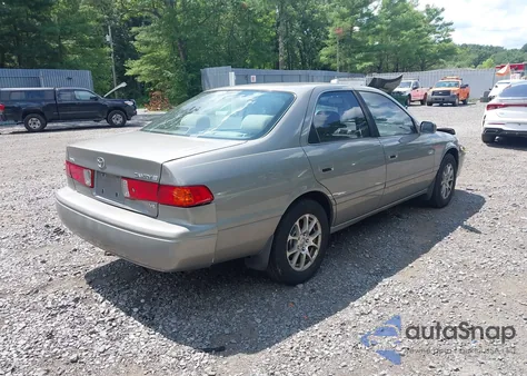 2001 Toyota Camry Le V6 z USA, uszkodzony, nr VIN JT2BF22K610332021